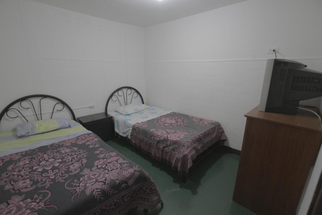 Hospedaje Solianka Bogota Ngoại thất bức ảnh
