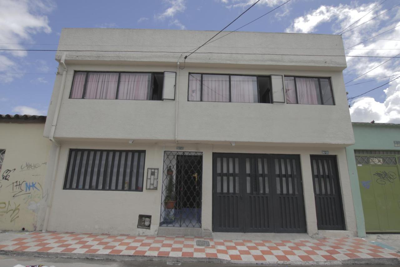 Hospedaje Solianka Bogota Ngoại thất bức ảnh